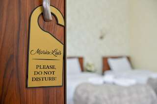 Отель MariaLuis Hotel Тбилиси Стандартный трехместный номер-3